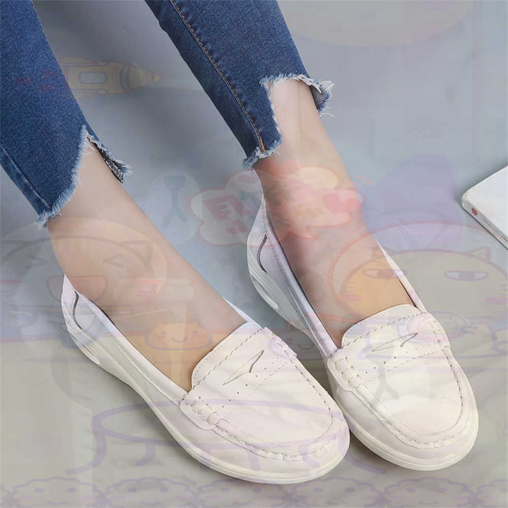Streetwear Brand Italy - Miękkie wsuwane buty damskie w dużych