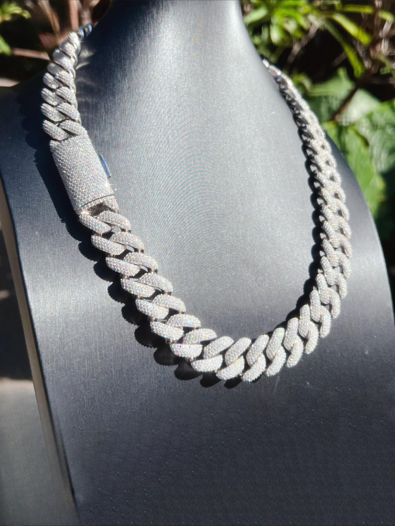 Luksusowy naszyjnik z diamenta – Streetwear Brand Jewelry recenzja i cena